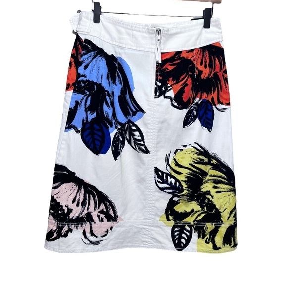 Anthropologie Maeve - White Denim Floral Belt Skirt Size 4 - Picture 2 of 15